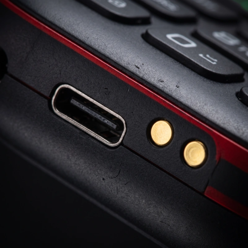 USB-C and Dock Pins